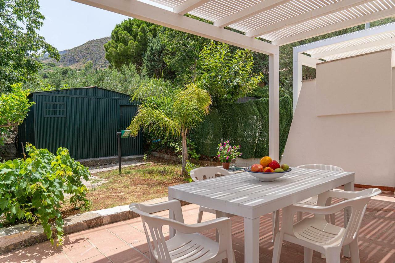 Palms Villa 斯科佩洛 外观 照片