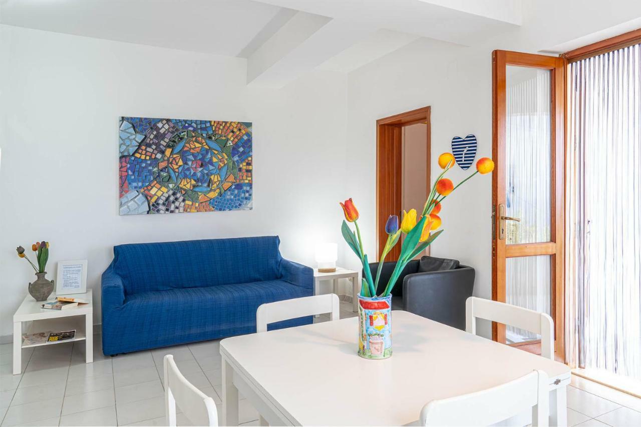 Palms Villa 斯科佩洛 外观 照片