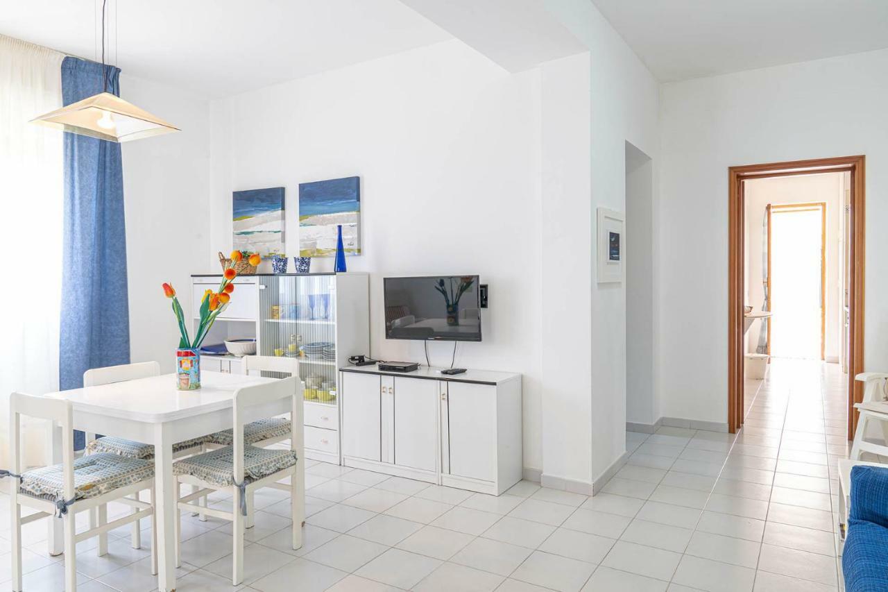 Palms Villa 斯科佩洛 外观 照片